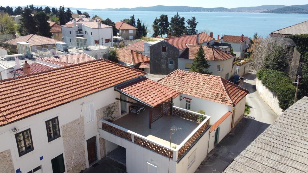 Apartment Karuzz 扎达尔 外观 照片