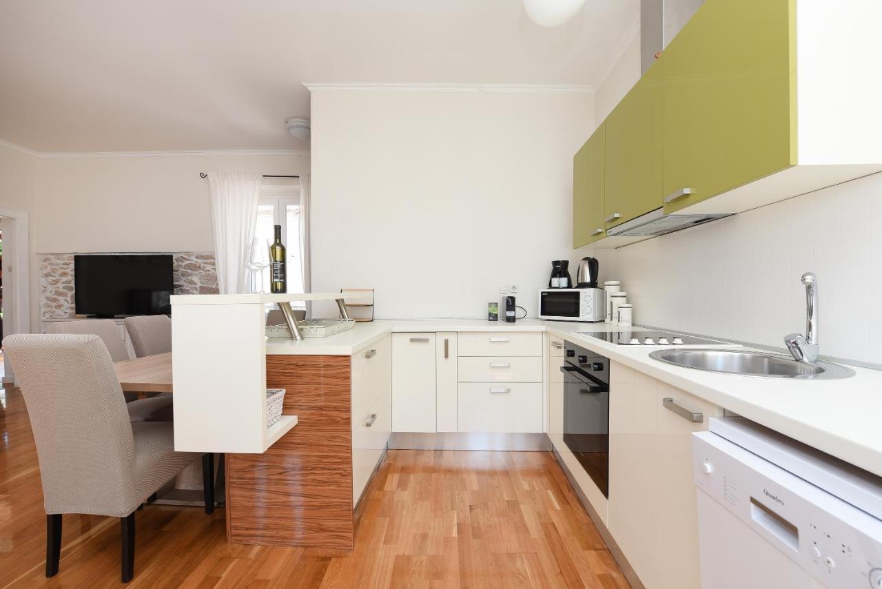 Apartment Karuzz 扎达尔 外观 照片